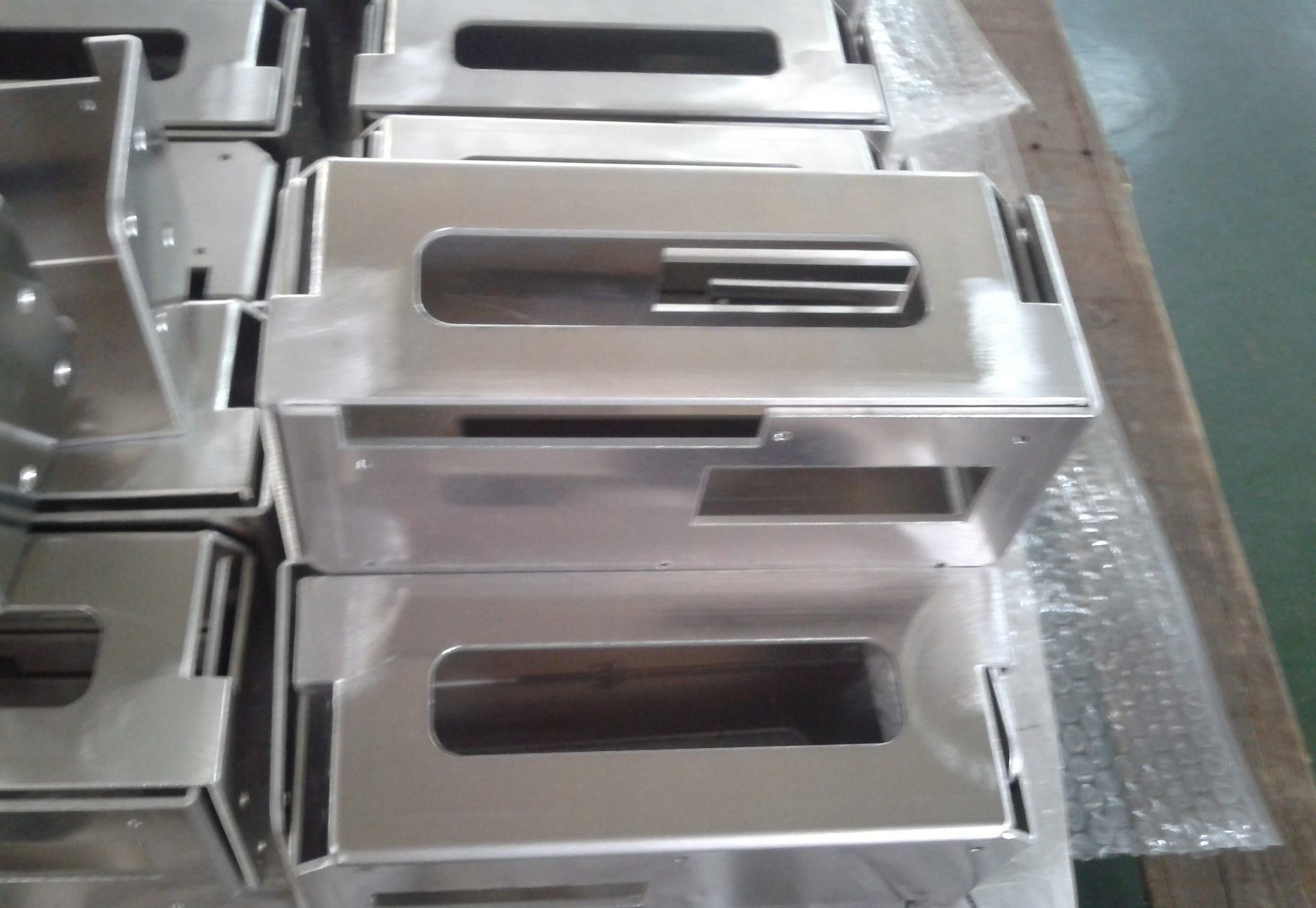 钣金加工时应如何选择材料？-首页 | 尊龙集团官方官网-尊龙(中国)一站式服务官方网站